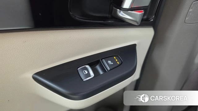 Kia Carnival 4th generation id 4701539 из Кореи 10