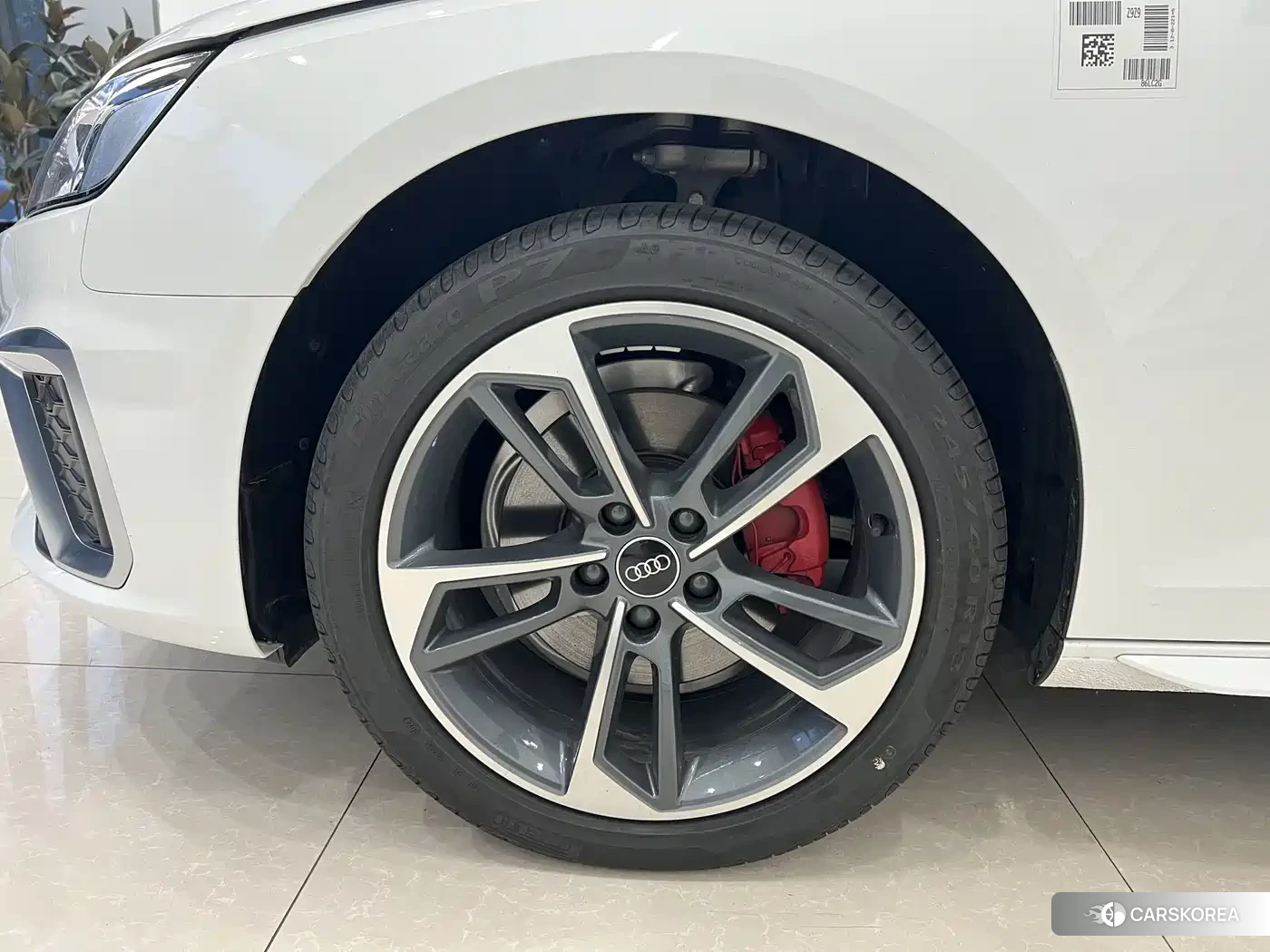 Audi A4L id 4570595 из Китая 10
