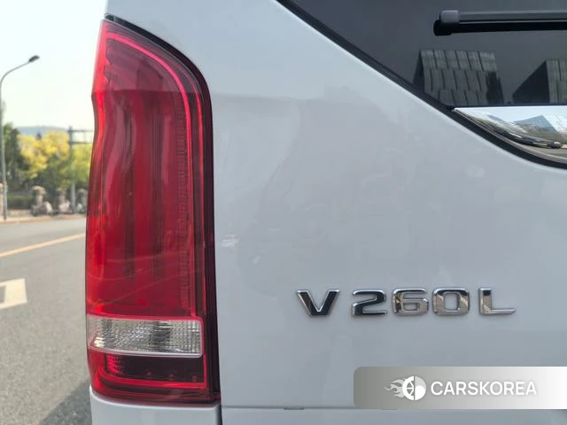 Mercedes-Benz V-class id 4300410 из Китая 10