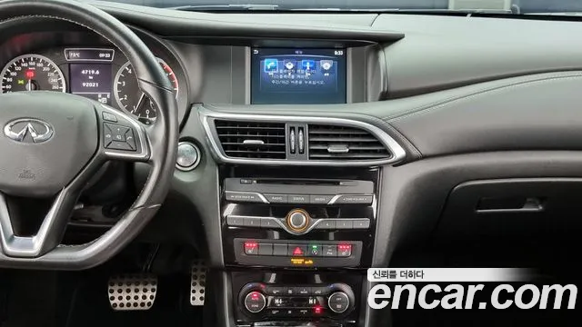 Infiniti Q30 id 2247070 из Кореи 10