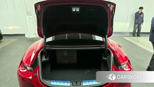 Porsche Taycan id 3681191 из Кореи 10