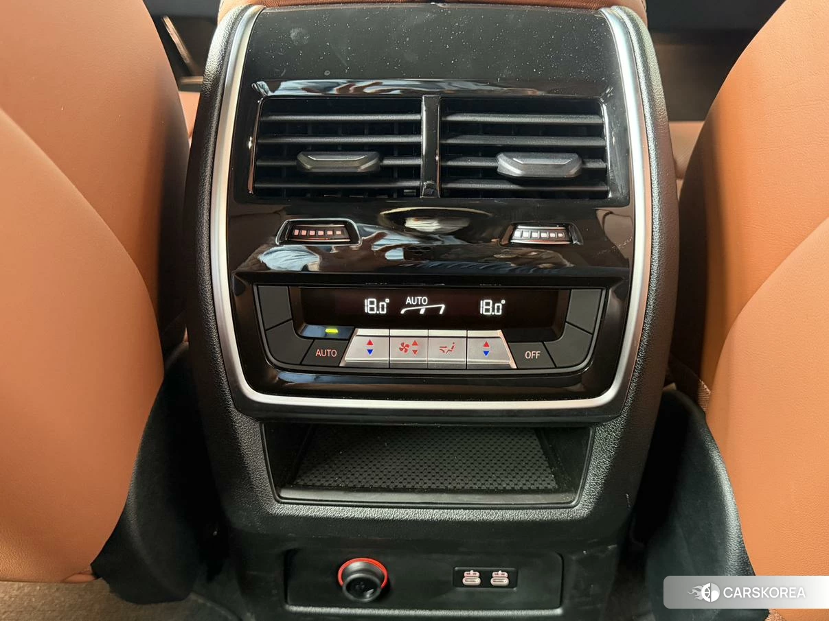 BMW X7 id 4440373 из Китая 10