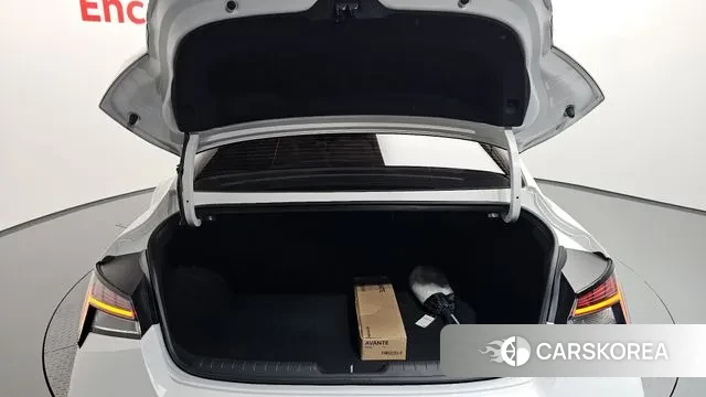 Hyundai The New Avante (CN7) id 3420376 из Кореи 10