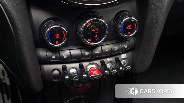 Mini Cooper id 4671981 из Кореи 10