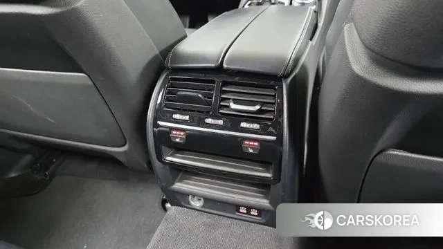 BMW 5 Series (G30) id 3444406 из Кореи 10