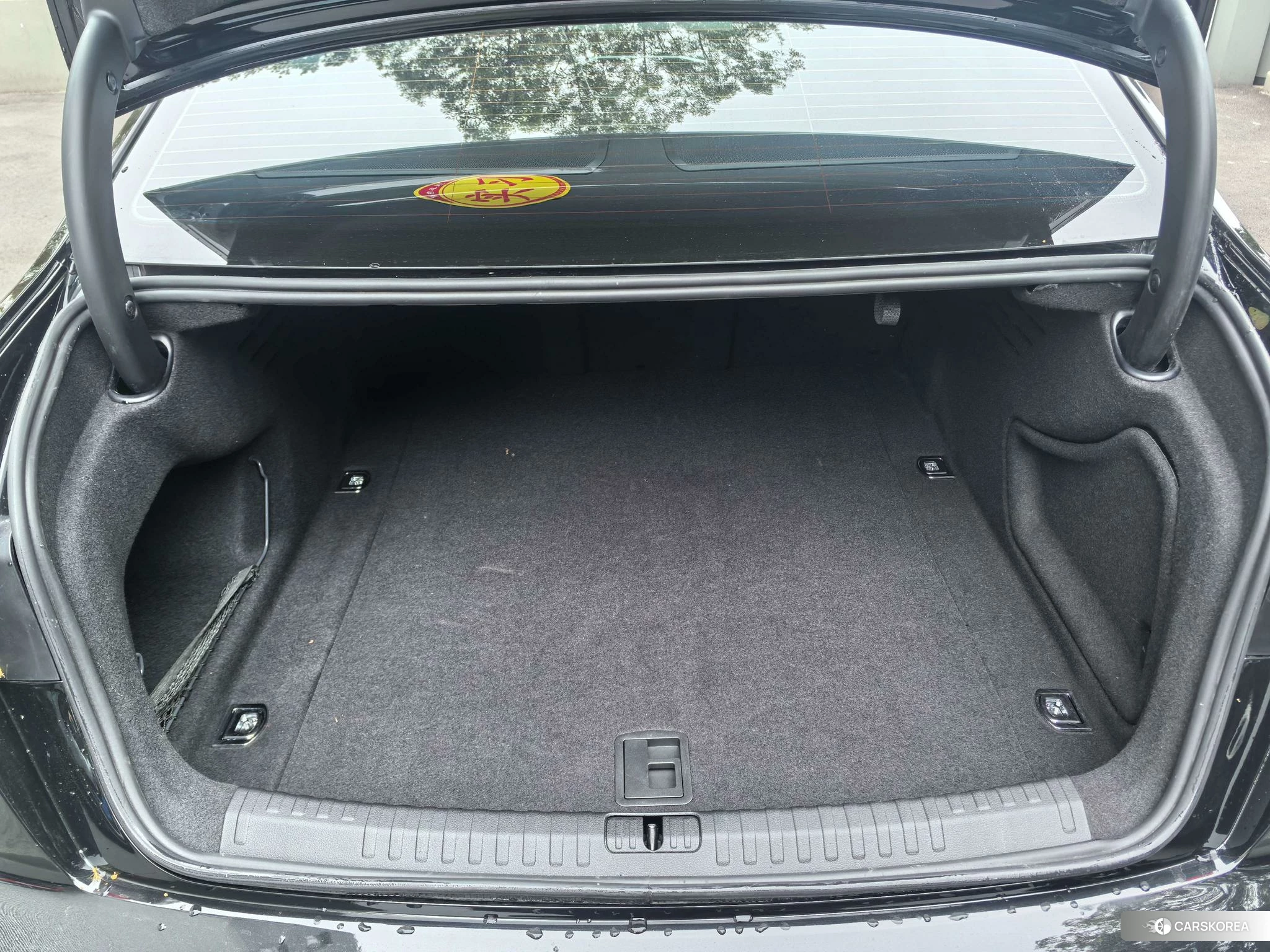 Audi A6L id 4487521 из Китая 10