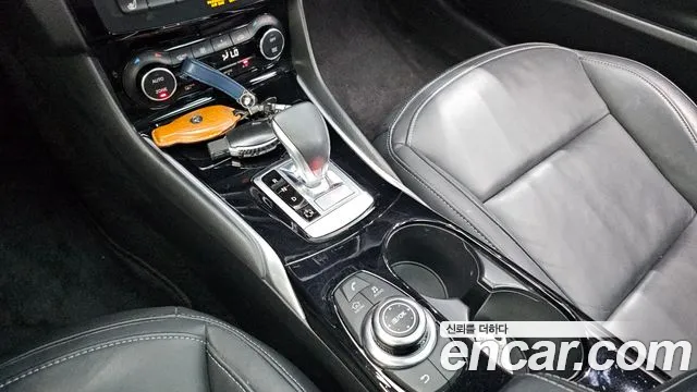 Infiniti Q30 id 2762268 из Кореи 10