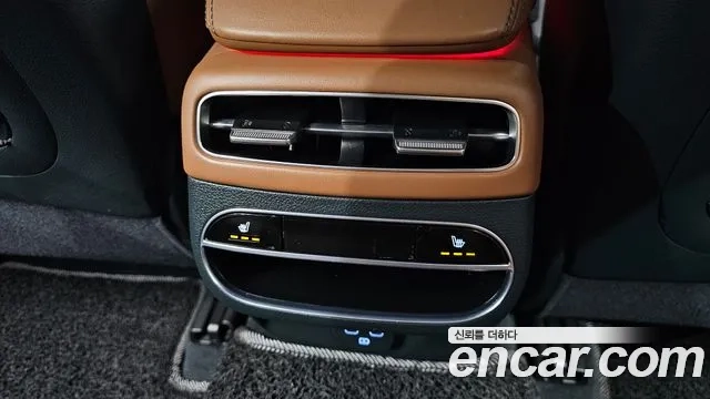 Genesis GV70 id 2935899 из Кореи 10