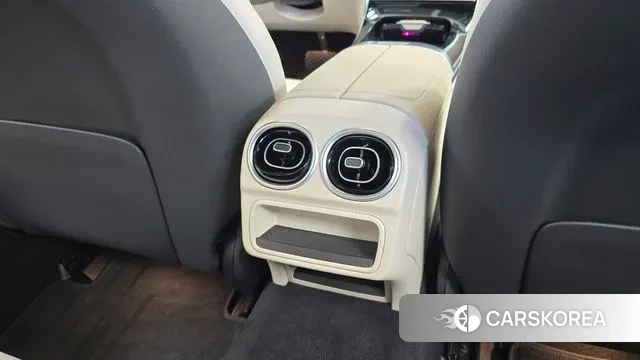 Mercedes-Benz C-Class W206 id 3321851 из Кореи 10