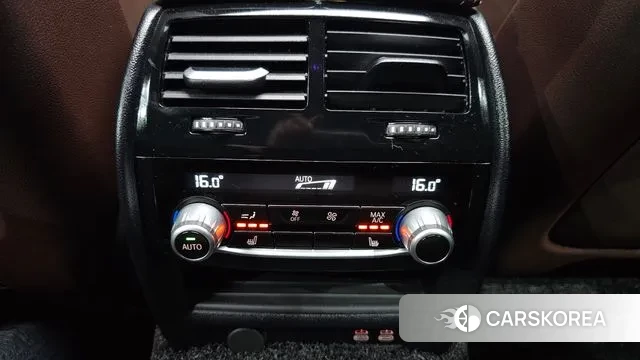 BMW 5 Series (G30) id 2968855 из Кореи 10