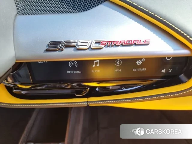 Ferrari SF90 Stradale id 3370923 из Кореи 10