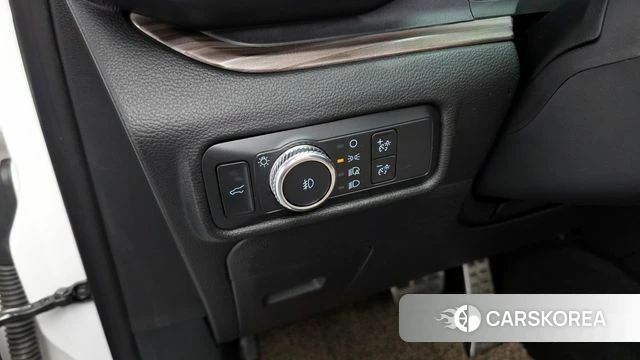 Ford Explorer 6th Generation id 4344633 из Кореи 10