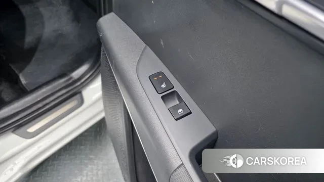 Kia Di Ol Nu Niro id 3707568 из Кореи 10