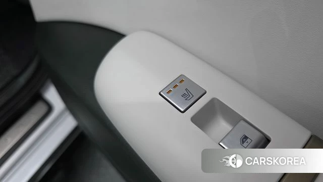 Hyundai Grandeur Hybrid (GN7) id 3952619 из Кореи 10