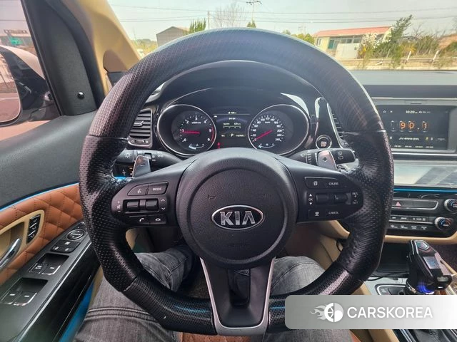 Kia The New Carnival id 3873287 из Кореи 10