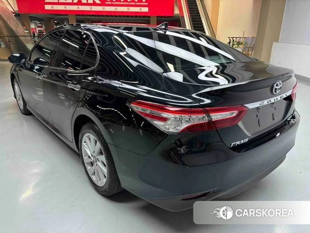 Toyota Camry id 4261116 из Китая 10