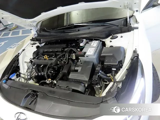 Hyundai Avante (CN7) id 3356448 из Кореи 10