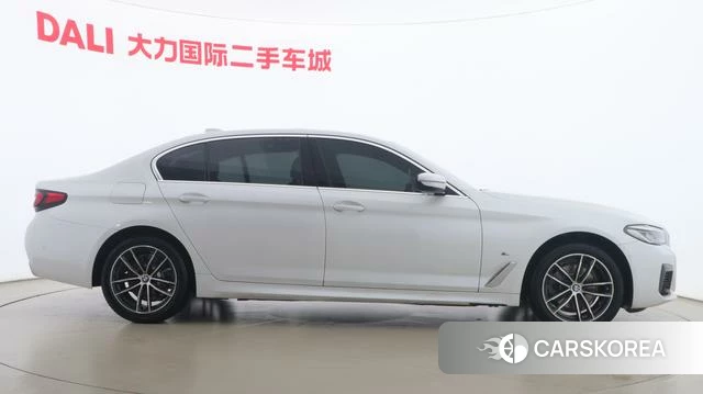 BMW 5 series id 4263946 из Китая 10