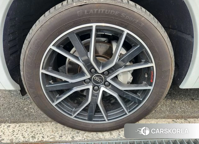 Audi Q5 (FY) id 3857308 из Кореи 10