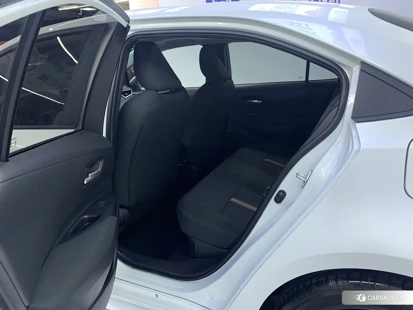 Toyota Levin id 4553859 из Китая 10