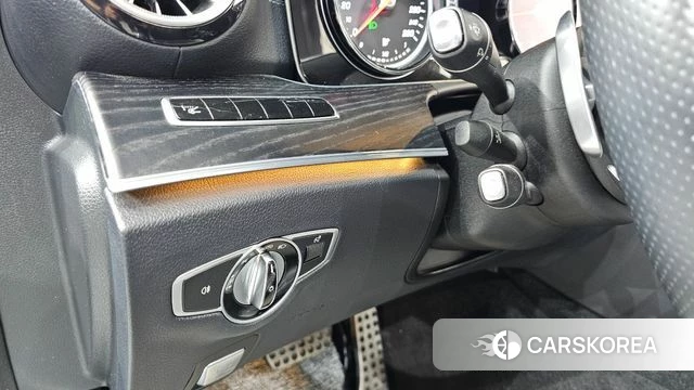 Mercedes-Benz E-Class W213 id 4543422 из Кореи 10
