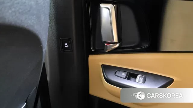 Kia Carnival 4th generation id 3341890 из Кореи 10