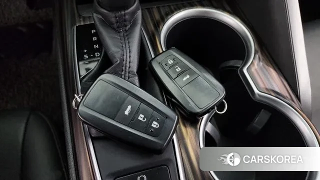 Toyota Camry (XV70) id 3061036 из Кореи 10