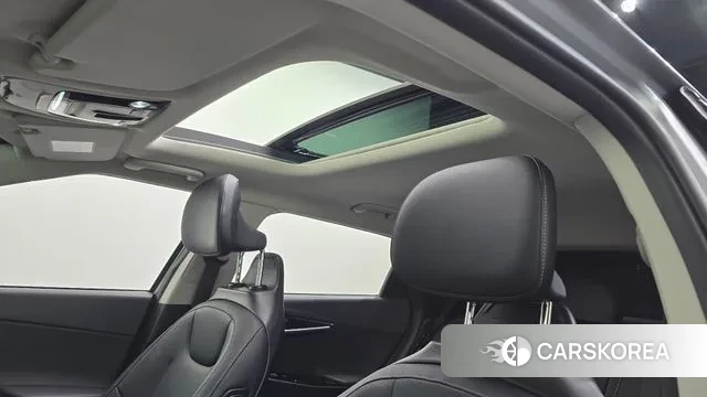 Kia EV6 id 3383483 из Кореи 10