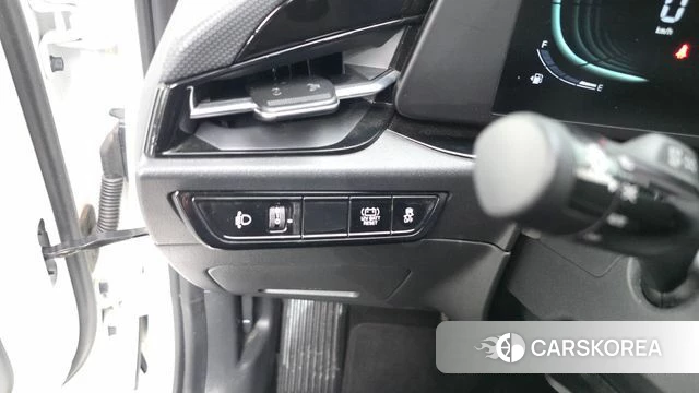 Kia Di Ol Nu Niro id 4779566 из Кореи 10