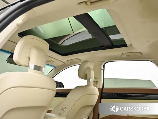 Hyundai Grandeur Hybrid (GN7) id 3442581 из Кореи 10