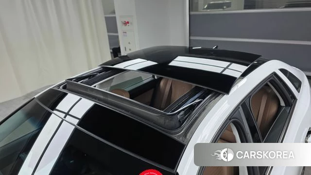 Hyundai Grandeur Hybrid (GN7) id 3831826 из Кореи 10