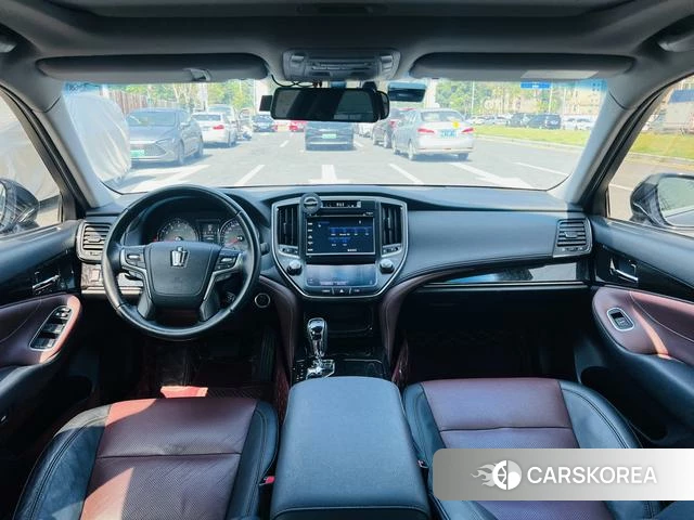 Toyota crown id 4220891 из Китая 10