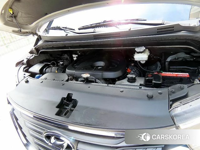 Hyundai The New Grand Starex id 4425015 из Кореи 10