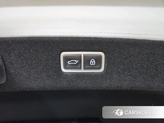 Genesis G90 (RS4) id 3550459 из Кореи 10