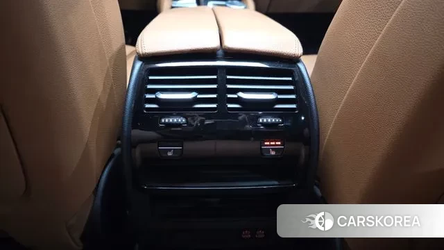 BMW 5 Series (G30) id 3219746 из Кореи 10