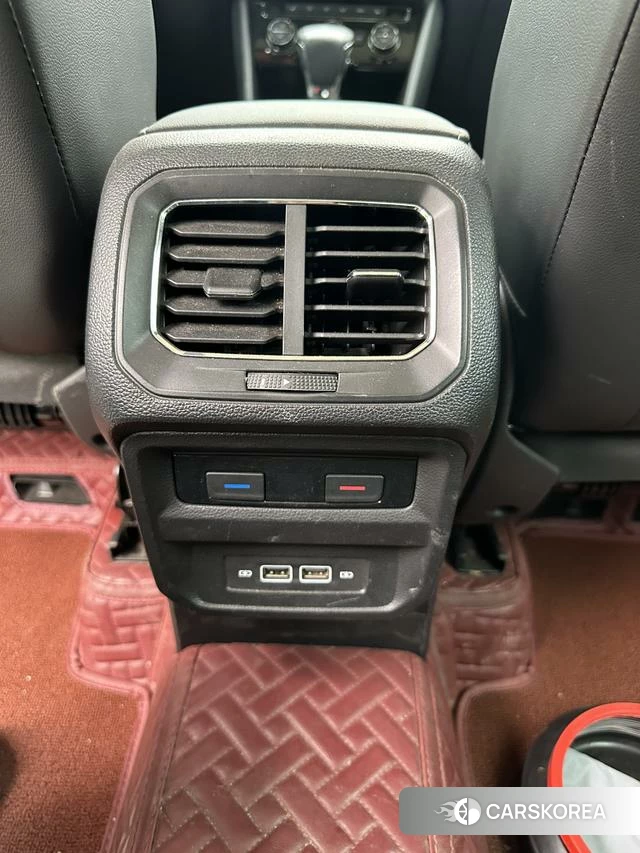 Volkswagen Tiguan L id 4261152 из Китая 10