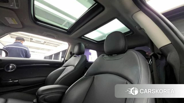 Mini Cooper D id 3893821 из Кореи 10