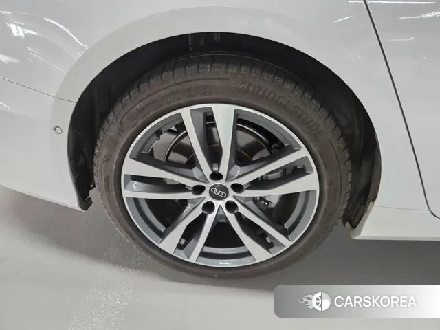 Audi A6 (C8) id 3223702 из Кореи 10