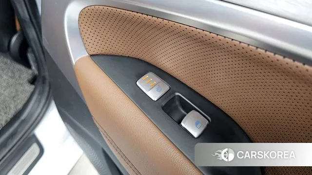 Genesis G70 id 3692576 из Кореи 10