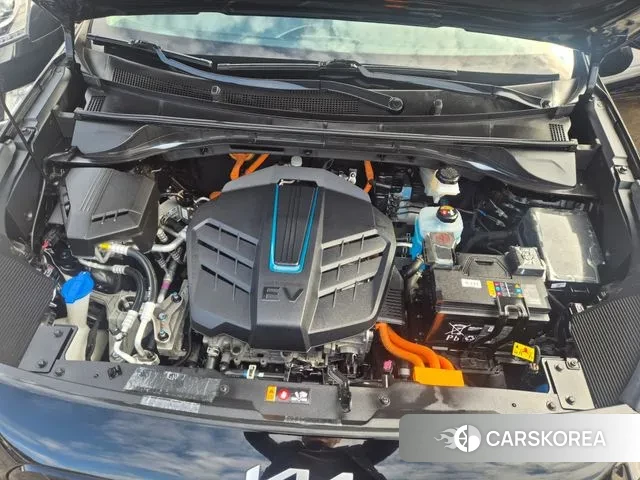 Kia Niro Plus id 3726678 из Кореи 10