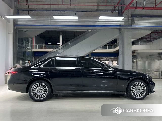 Mercedes-Benz E-class id 4190562 из Китая 10
