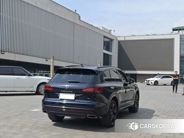 Volkswagen Touareg id 4259743 из Китая 10