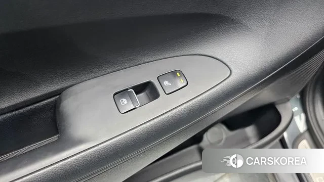 Hyundai The New Grandeur IG Hybrid id 3003389 из Кореи 10