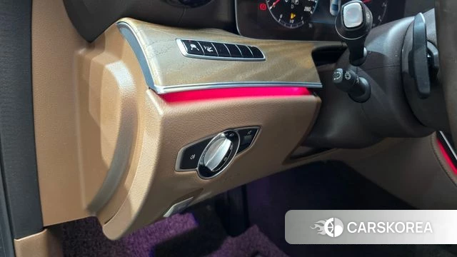 Mercedes-Benz E-Class W213 id 4765210 из Кореи 10