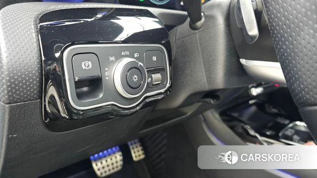 Mercedes-Benz A-Class W177 id 4688173 из Кореи 10