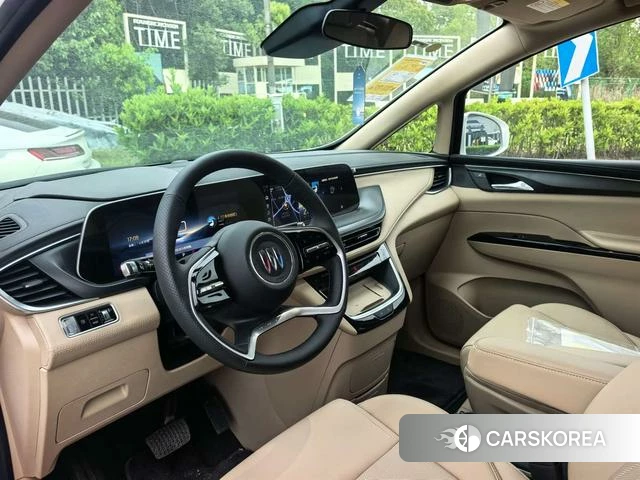 Buick GL8 PHEV id 4198772 из Китая 10