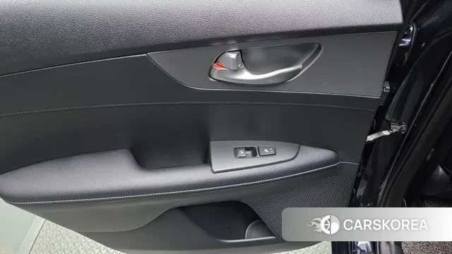 Kia Come New K3 id 3520311 из Кореи 10