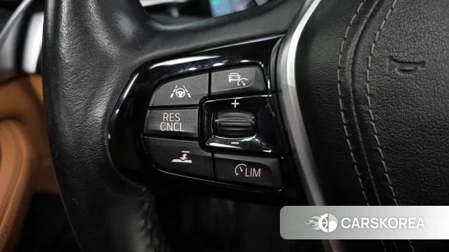 BMW 5 Series (G30) id 3672672 из Кореи 10