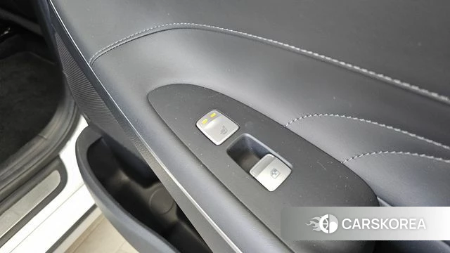 Hyundai The New Grandeur IG Hybrid id 4434364 из Кореи 10