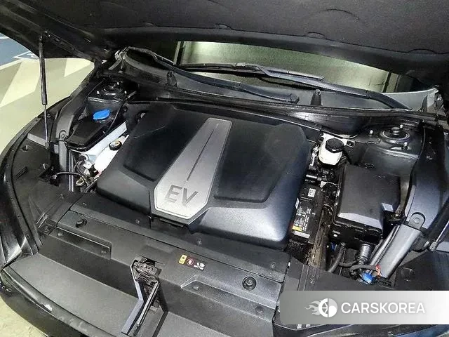 Kia EV6 id 3659736 из Кореи 10